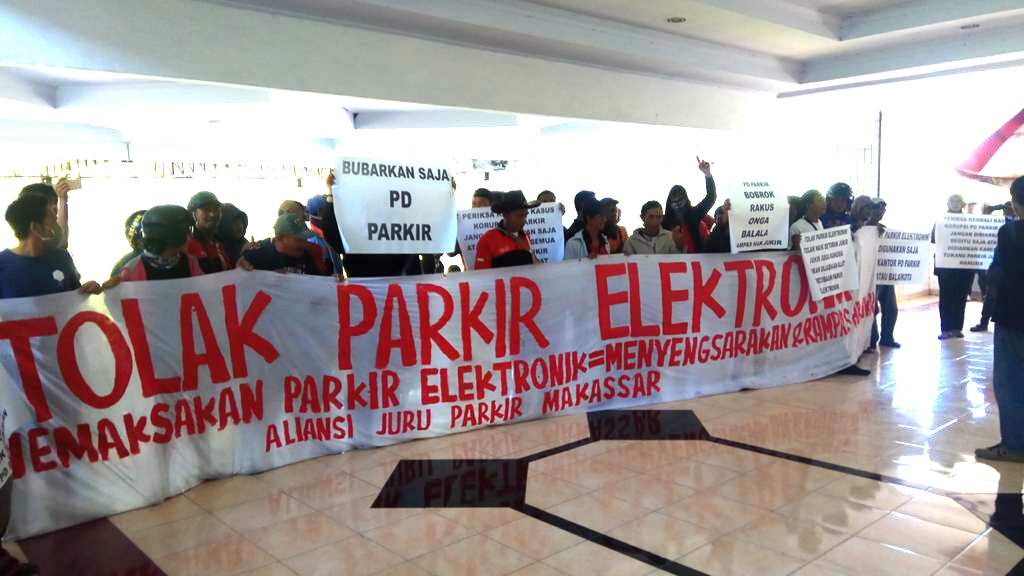 Aliansi Juru Parkir Makassar Tolak Sistem Terminal Parking Elektronik