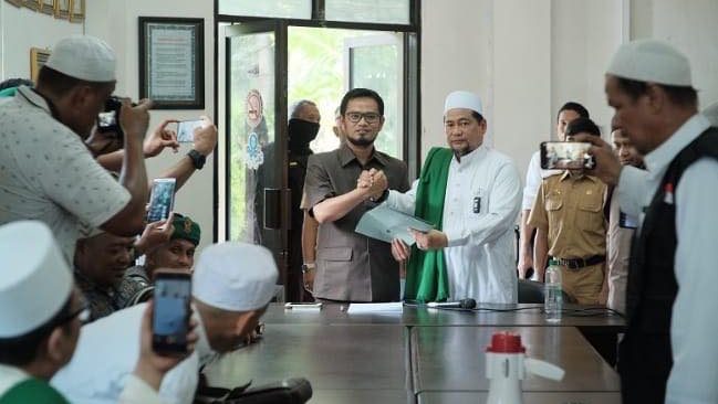 Andi Hadi Baso Akomodir ki Aspirasi Gerakan Masyarakat Muslim Makassar