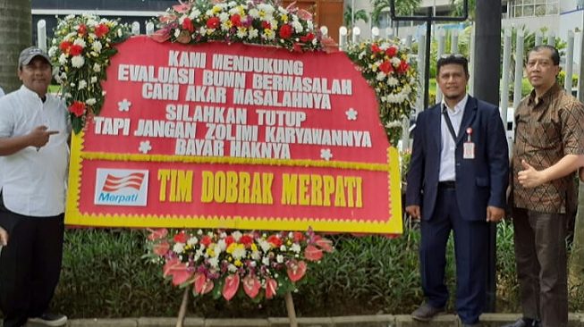 Eks Pegawai PT. Merpati Nusantara Airlines Aksi Damai ki Ke Kementerian BUMN