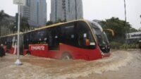 Imbas Banjir, Ini Rute TransJakarta yang Tak Beroperasi Imbas Banjir, Ini Rute TransJakarta yang Tak Beroperasi