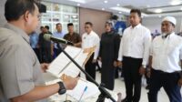 Iqbal Lantik Dewan Pengawas Perumda Air Minum Kota Makassar