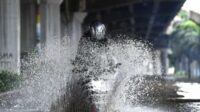 Jakarta Diterpa Banjir, Elektabilitas Anies Kalah dari Prabowo, Sandiaga dan Ganjar