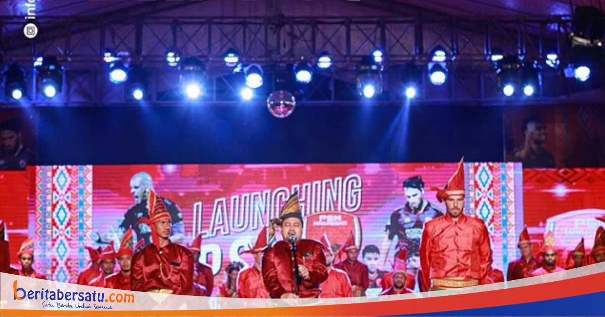 PSM Makassar Launching Skuad 2020 Dengan Pakai Baju Adat
