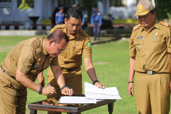 558 Orang ASN di Kabupaten Luwu Naik Pangkat