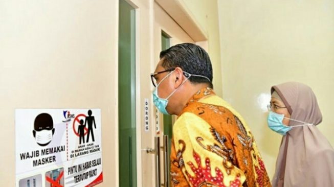 Gubernur NA Cek RS Wahidin Hadapi Virus Corona