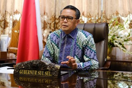Gubernur Sulsel, Nurdin Abdullah Dukung Pembukaan Masjid